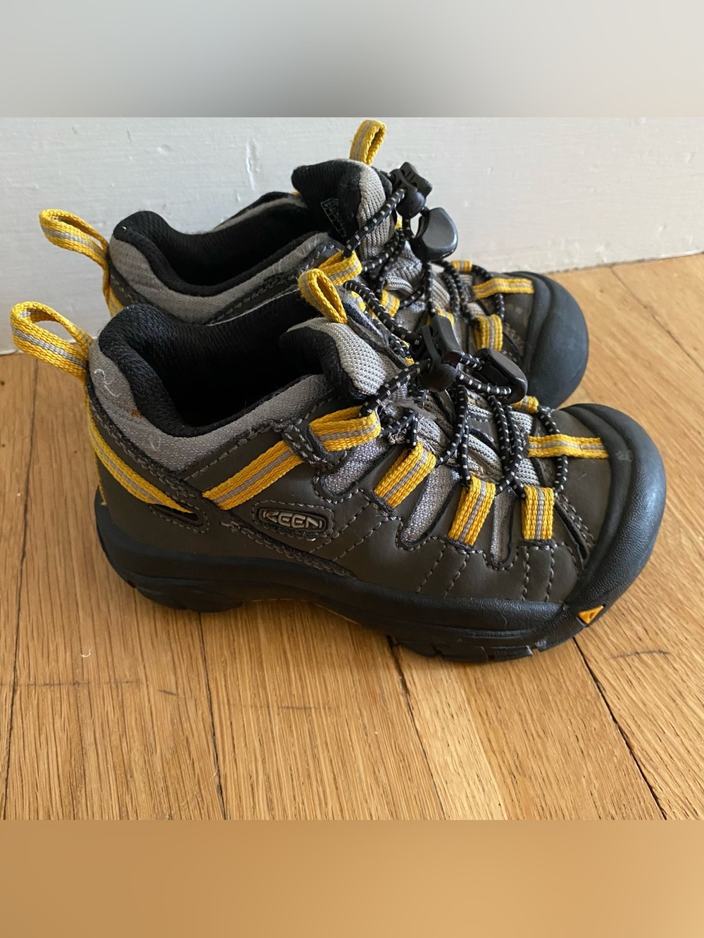 Keen Newport H2 Sandals Toddler Kids 10 Water Friendly Strap Unisex Brown Yellow